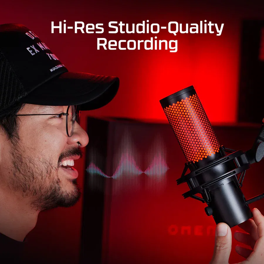 HYPER X QUADCAST 2 STUDIO QUALITY AUDIO BLACK AND RED MICROPHONE 