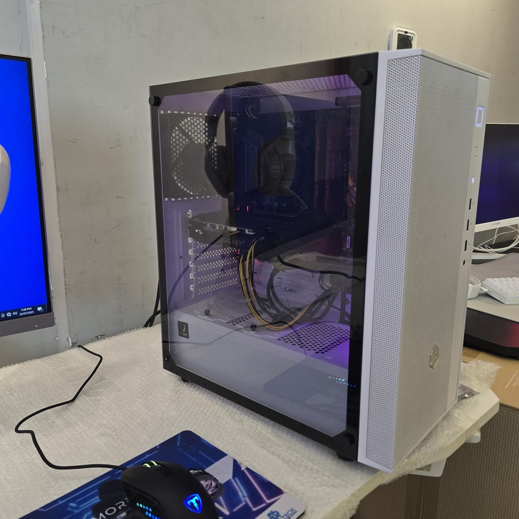 USED SETUP I5 9400F & GTX1660 SUPER