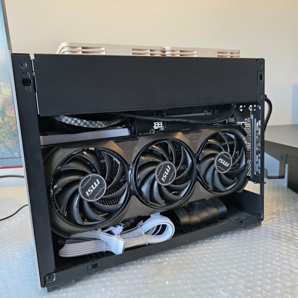 USED PC RYZEN 9 9900X & RTX 4070 TI SUPER