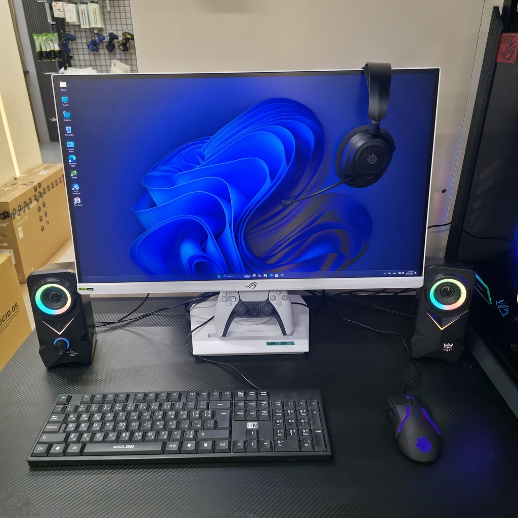 USED SETUP ULTRA 9 285K & RTX 5070 TI