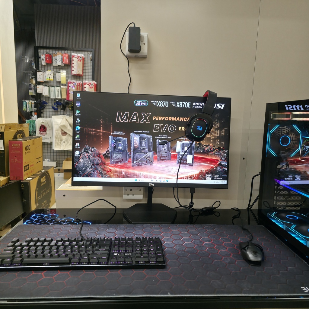 USED SETUP RYZEN 5 7600X & & RTX 3070 TI 8GB