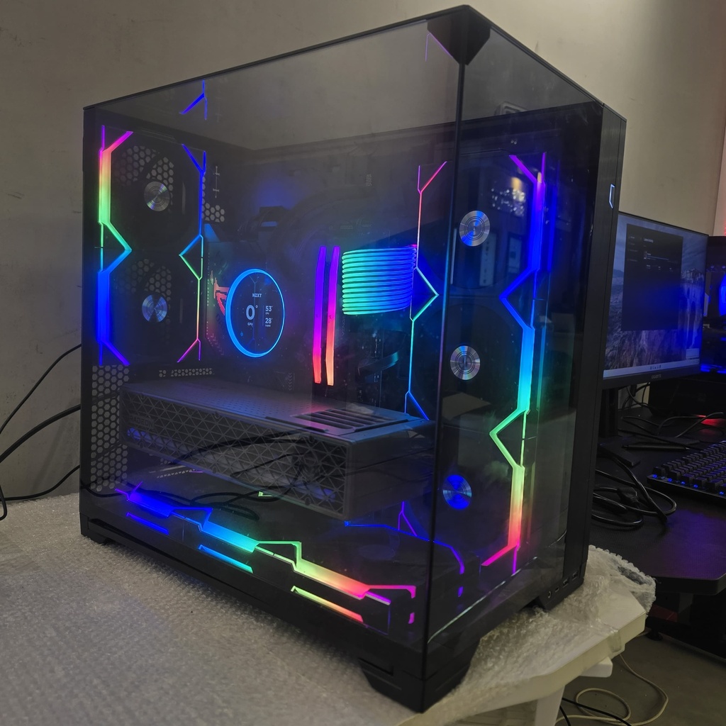 USED PC RYZEN 9 9900X & RX 9070 XT