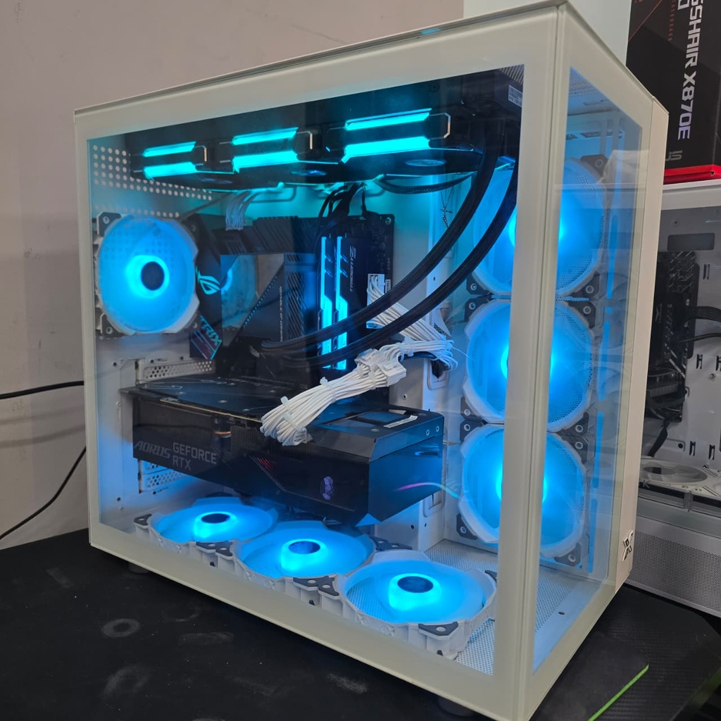 USED PC I9 10900K & RTX3090 24GB AORUS