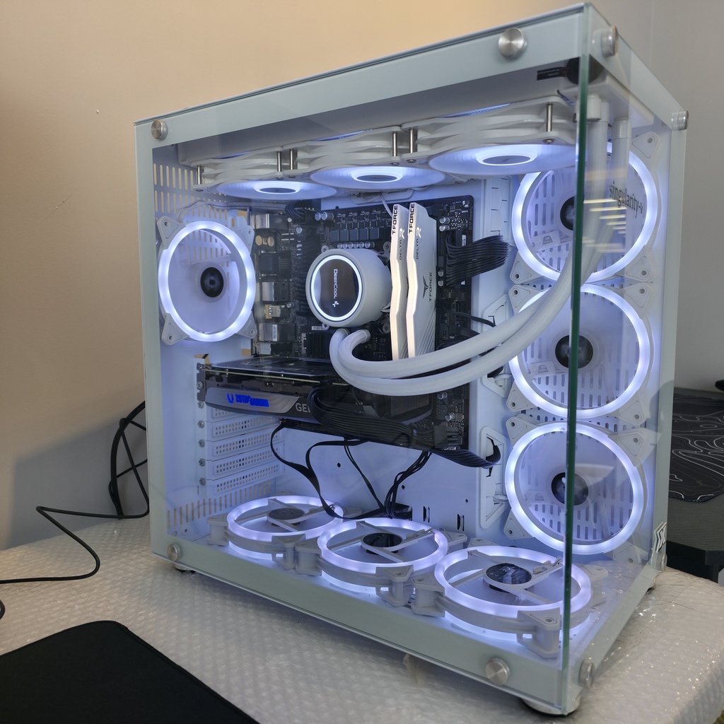 USED PC I7 12700 & 4060 TI