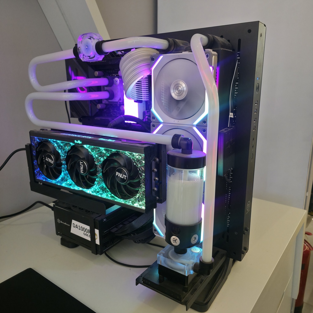 USED PC I9 13900K & RTX 4080