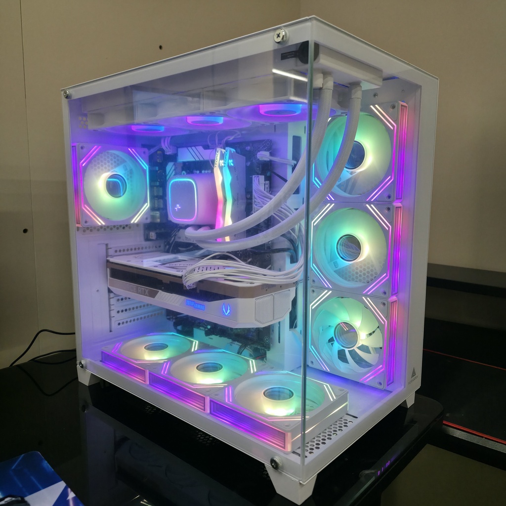 USED PC i7-14700KF & RTX5070TI