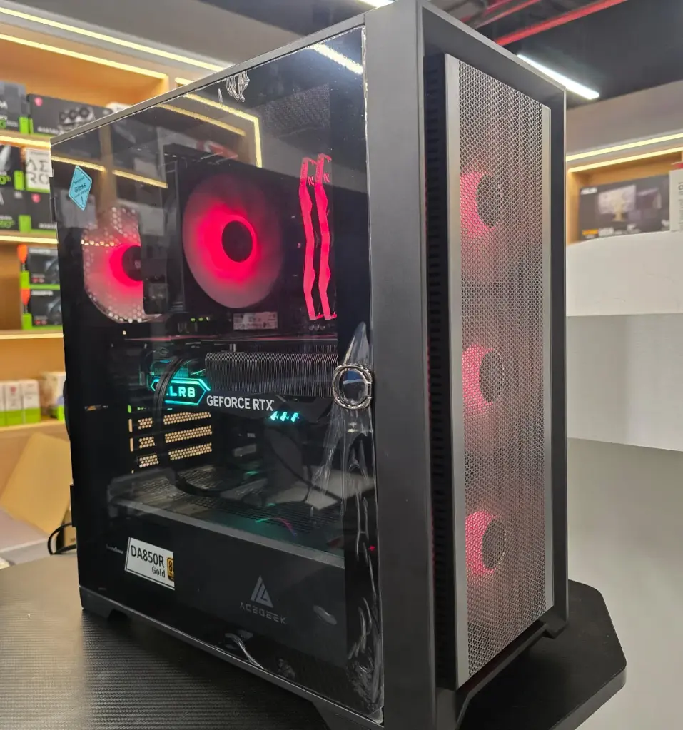PC RYZAN 7 7700X RTX4070 TI