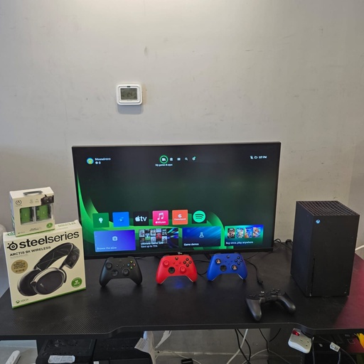 USED SETUP XBOX SERIES X